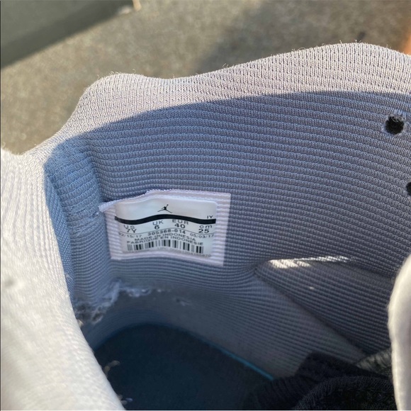 Jordan Retro 8 Cool Gray - Picture 6 of 6